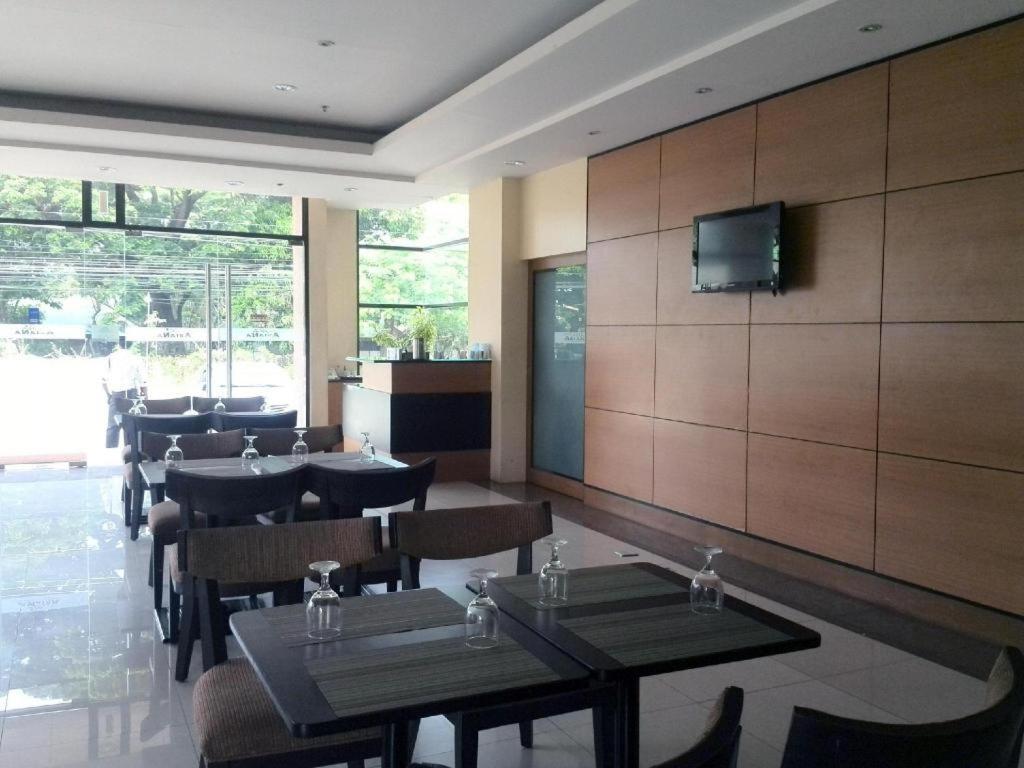 Hotel Ariana Bauang Bagian luar foto