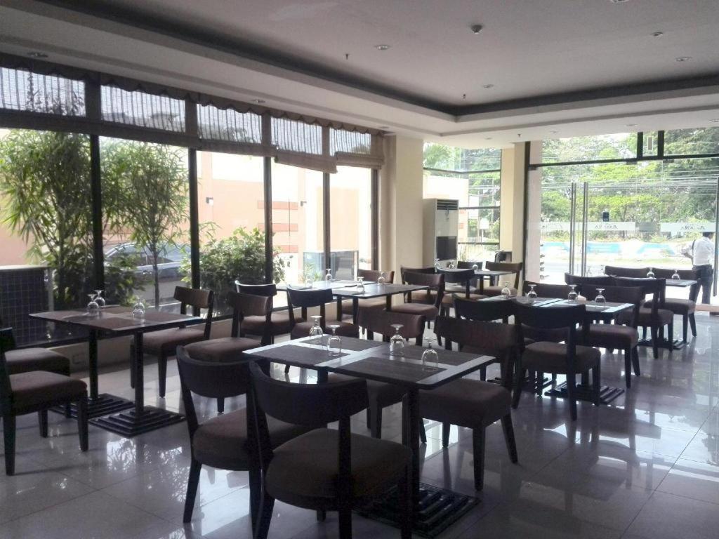 Hotel Ariana Bauang Bagian luar foto